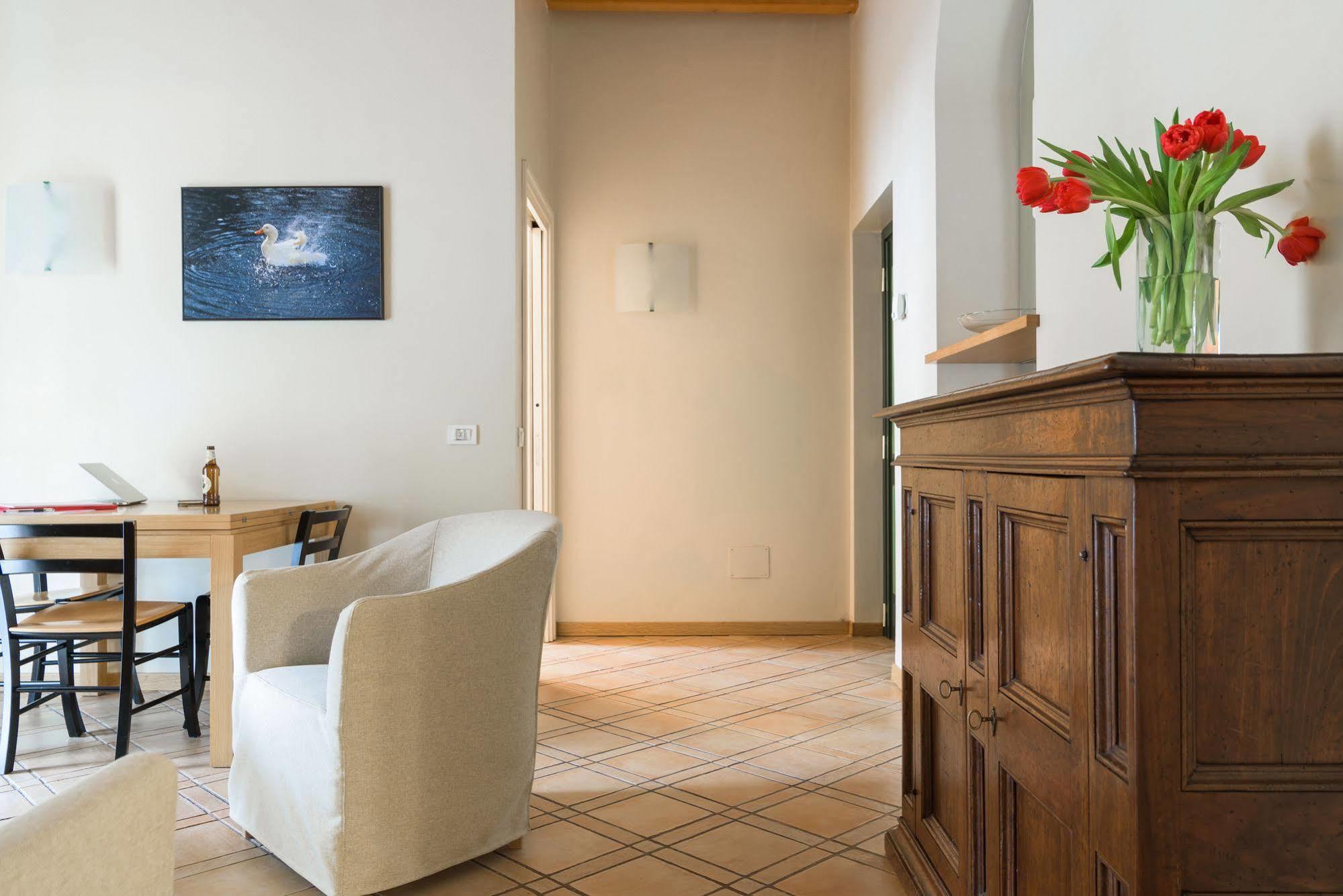 Ascanio Sforza - Suites & Apartments Milano Exterior foto